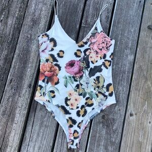 Gaze Floral Bodysuit